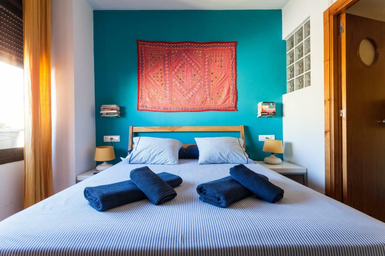 Ferienwohnung Atico Resitur Triana Sevilla Exterior foto