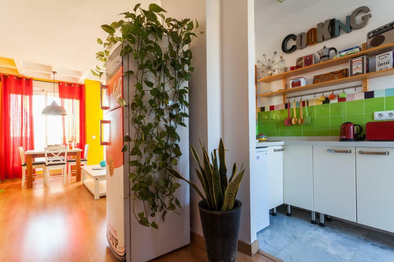 Ferienwohnung Atico Resitur Triana Sevilla Exterior foto